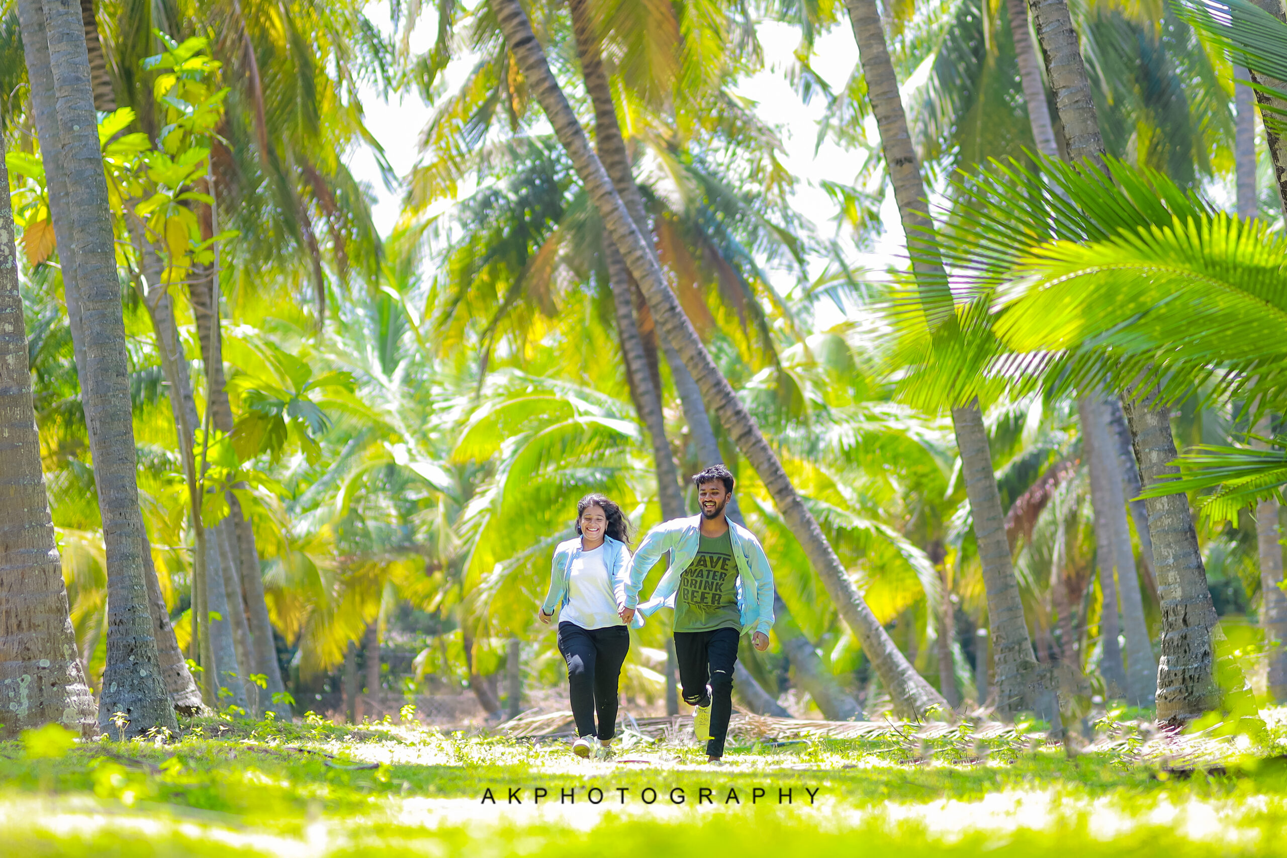 Capturing Love: Hari and Ashwini's Magical Pre-Wedding Shoot in Valparai
