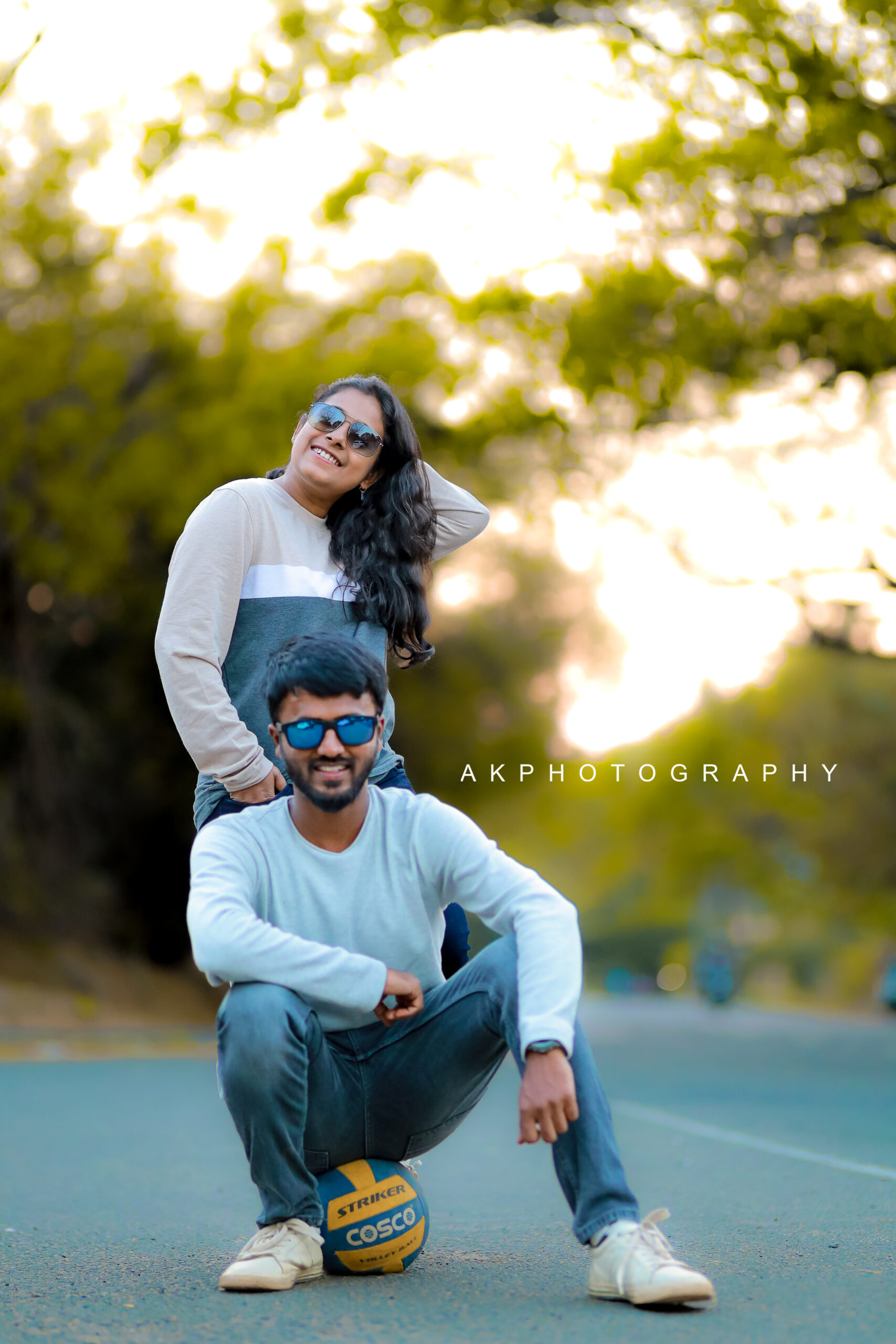 Capturing Love: Hari and Ashwini's Magical Pre-Wedding Shoot in Valparai