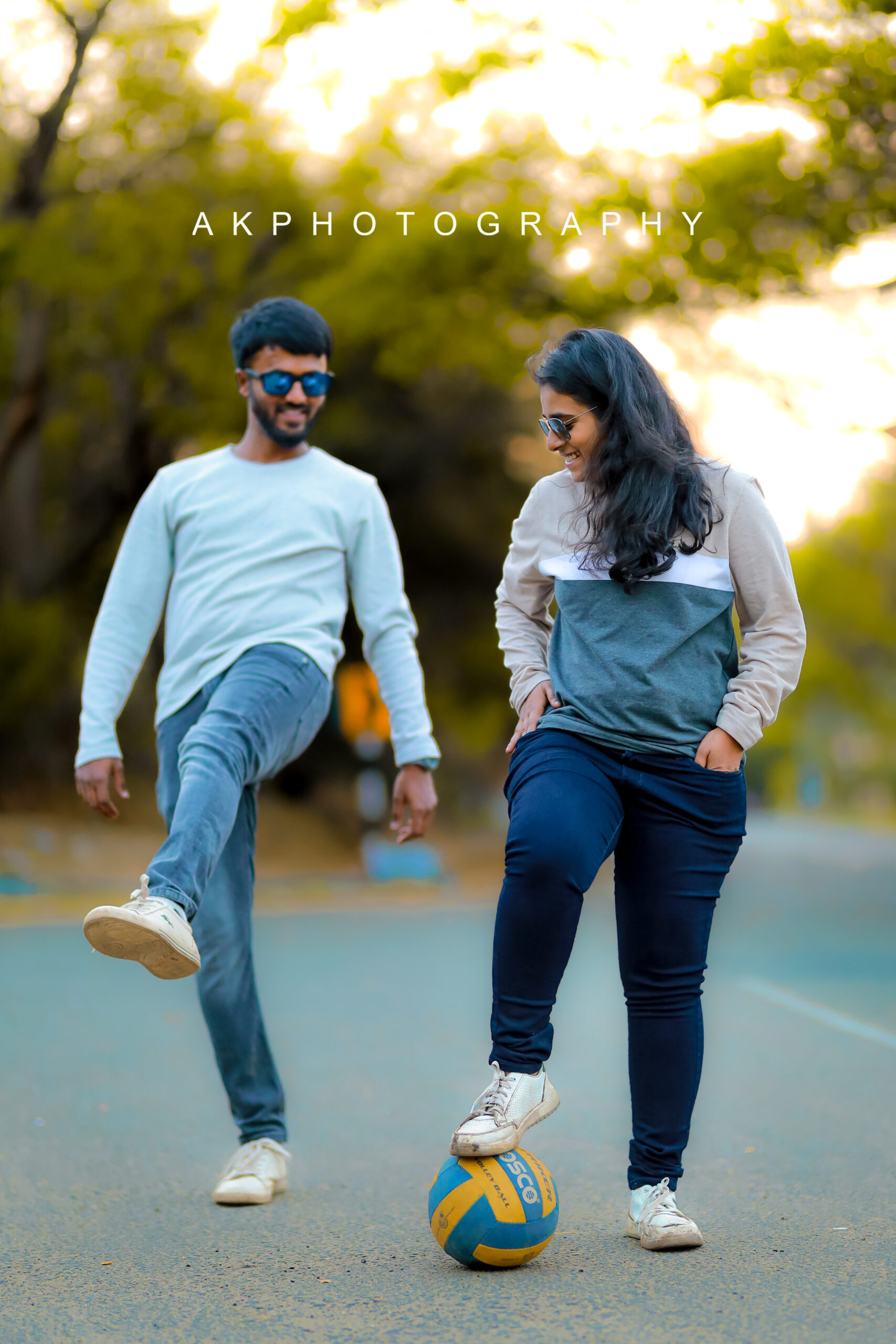 Capturing Love: Hari and Ashwini's Magical Pre-Wedding Shoot in Valparai