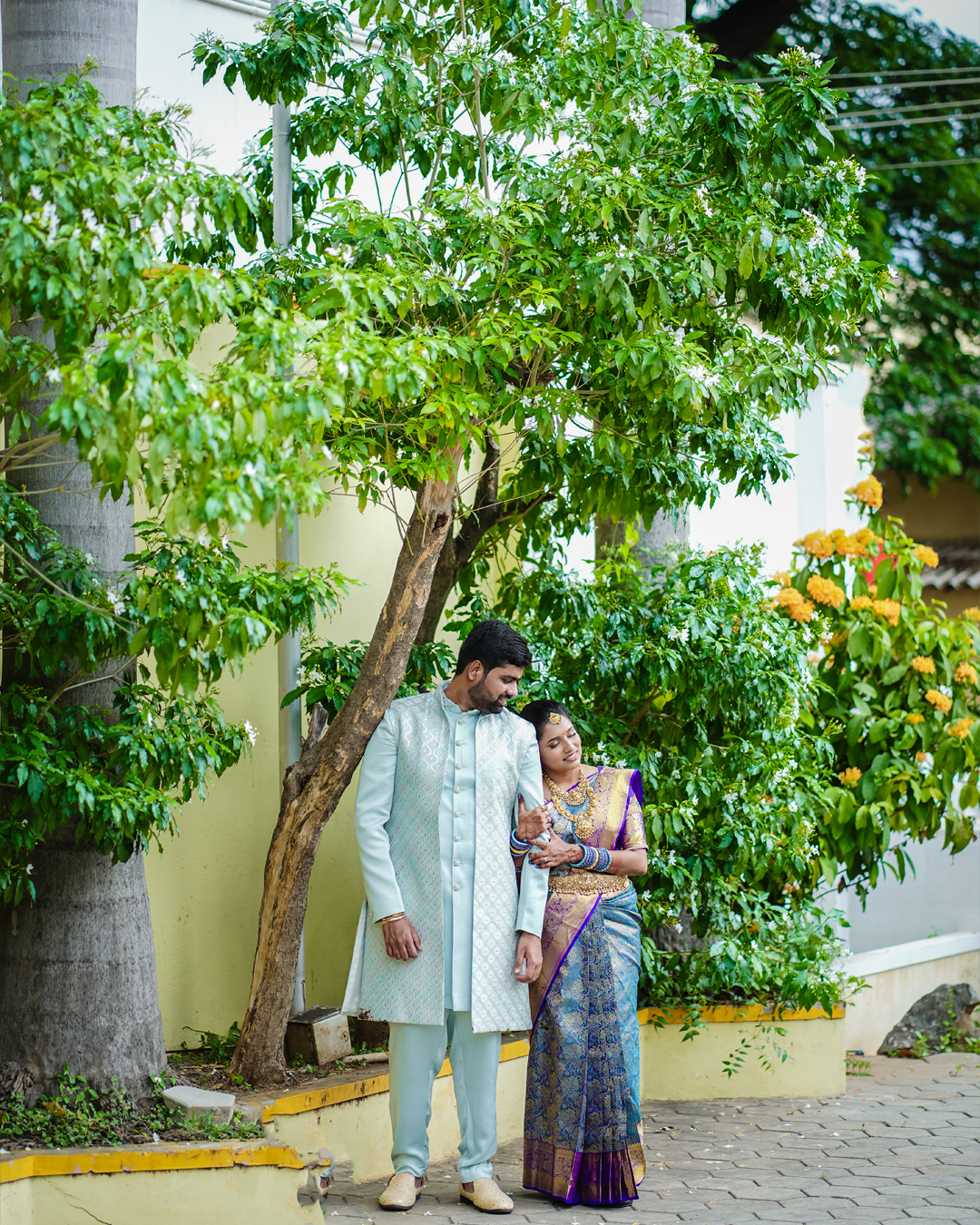 Engagement Photoshoot Suganth and Vidhya's Beautiful Love Story AK Photography