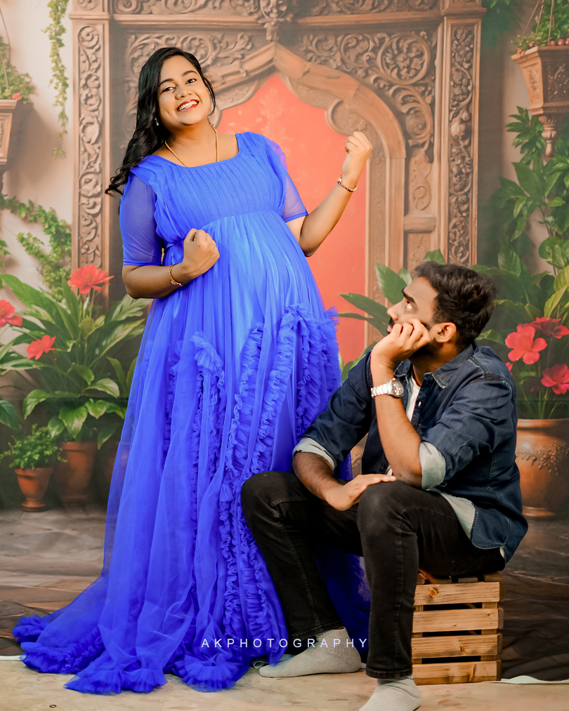 Maternity Photoshoot: Capturing the Beauty of Expecting Moments with AK Photography
