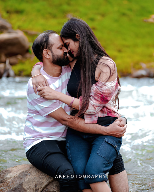 Pre Wedding Photoshoot Ooty – Jyoti & Himanchu’s Magical Moments by AK Photography