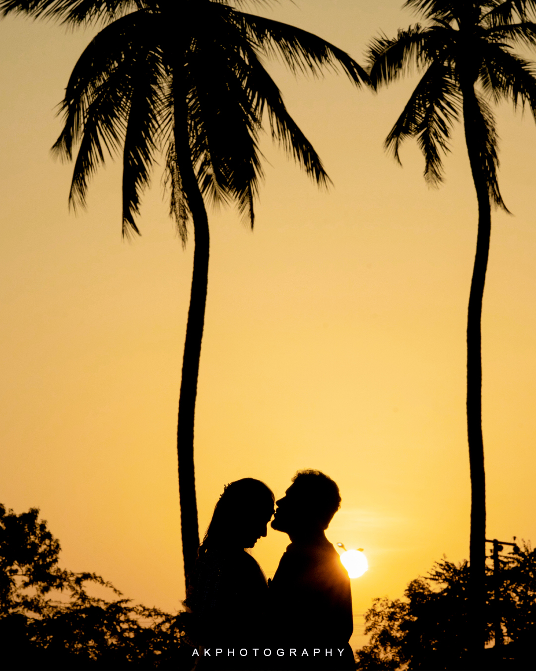 Wedding Photography Karur: Praveen and Nandhitha's Dreamy Photoshoot by AK Photography Coimbatore