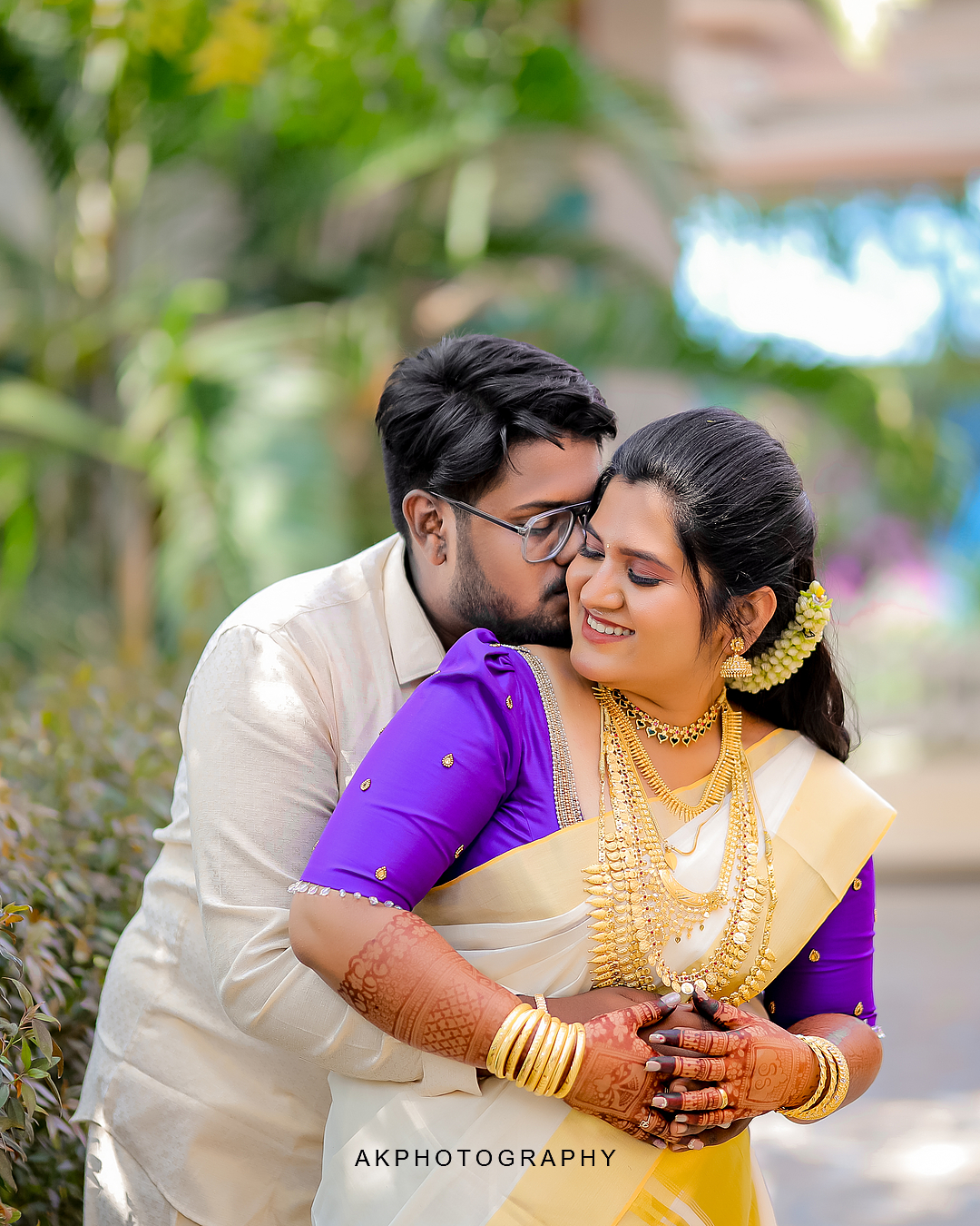 Wedding Photoshoot Perundurai – Santhosh & Sruthi’s Beautiful Wedding Moments by AK Photography